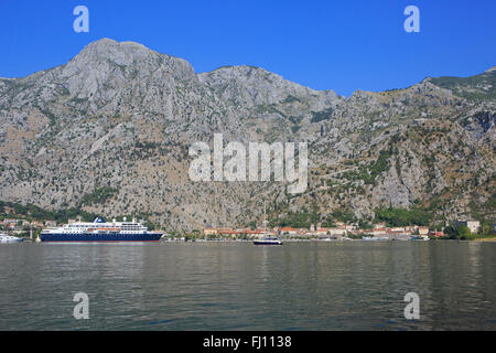 Panoramablick von Kotor, Montenegro Stockfoto