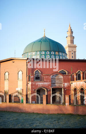 Jamia Masjib zentralen Moschee Rochdale zentralen Moschee Rochdale (CMR) früher bekannt als Idara Taleem-Ul-Islam wurde 1974 b eingerichtet Stockfoto