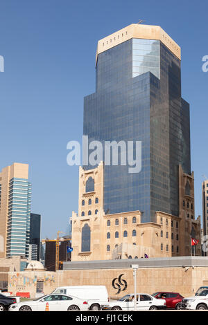 Commercial Bank of Qatar Gebäude in Doha Stockfoto