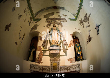 PANAMA-STADT, Panama – Statuen im Oratorium San Felipe Neri im Herzen des historischen Casco Viejo-Viertels von Panama-Stadt, Panama. Sie ist eine der ältesten Kirchen der Stadt und wurde 1688 eingeweiht. Stockfoto