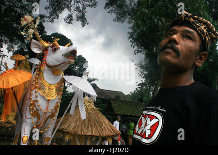 Die einäscherung Zeremonie, Ngaben, Pelebon Yadyna Pitra, in Bali, Indonesien Stockfoto