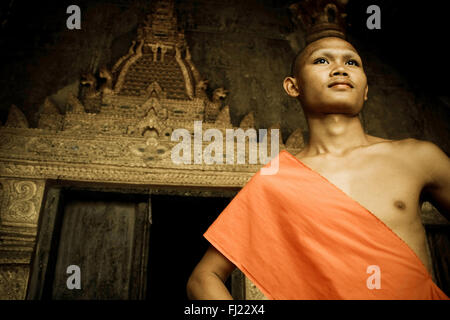 Portrait von bddhist Mönch in Luang Prabang, Laos, Asien Stockfoto