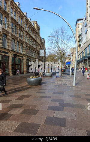 David Morgans zu The Hayes im Stadtzentrum von Cardiff. St. Davids Einkaufszentrum auf der rechten Seite. Stockfoto