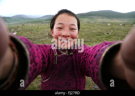 Happy Tsaatan Mädchen,, Tsaatan Dukha, nomadischen Rentier Hirten, Mongolei Stockfoto