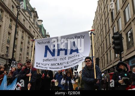 Trident Demonstration, organisiert von der Kampagne für nukleare Abrüstung, London, England, UK. 27.02.2016 Stockfoto