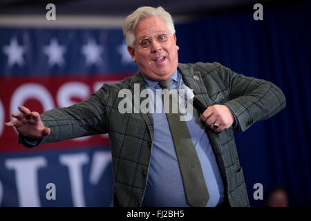 Konservative Kommentator Glenn Beck während der mutigen konservativen Nevada Rallye mit republikanische Präsidentschaftskandidat Senator Ted Cruz veranstaltet halten die Versprechen PAC im Henderson Convention Center 21. Februar 2016 in Henderson, Nevada. Stockfoto