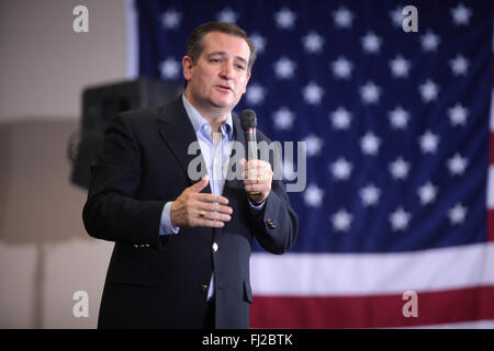 Republikanische Präsidentschaftskandidat Senator Ted Cruz während der mutigen konservativen Nevada Rallye mit Glenn Beck von gehosteten halten das Versprechen PAC im Henderson Convention Center 21. Februar 2016 in Henderson, Nevada. Stockfoto