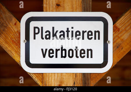 FLYPOSTING VERBOTEN Stockfoto