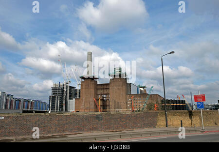 Battersea Power Station unter Bau Renovierung Sanierung Februar 2016 Battersea, London UK KATHY DEWITT Stockfoto