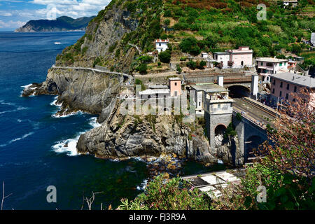 Riomaggiore Bahnhof. Eingang zu den Cinqueterre von La Spezia. Riomaggiore, La Spezia, Cinque Terre Nationalpark Stockfoto