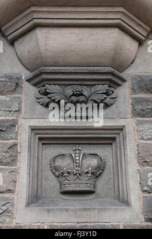 Historische architektonische Besonderheit auf dem ehemaligen Krone Hotelgebäude in Matlock Stockfoto