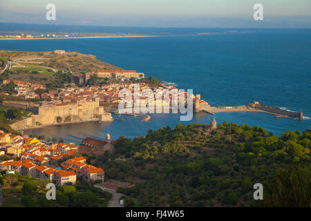 Die mediterrane Stadt Collioure, Südfrankreich. Stockfoto