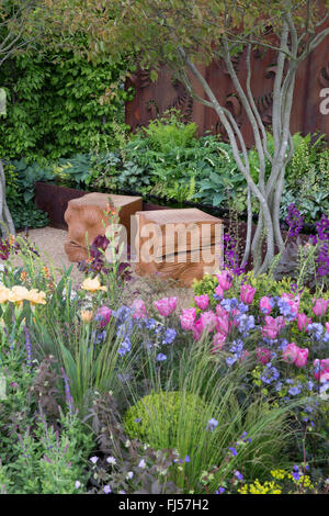 RHS Malvern Frühlingsfest 2015 entworfen einschränkende Natur von Kate Durr Garten Design Best Festival Garden Award und gold Stockfoto