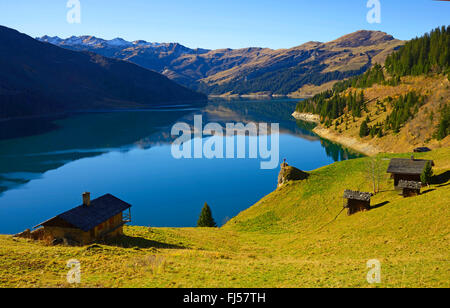 Lagerung See Lac de Roselend im Herbst, Frankreich, Savoie Stockfoto