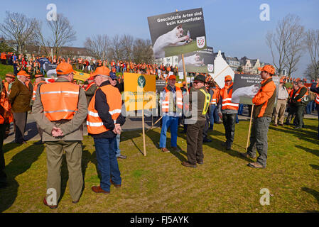Jäger, die demonstrieren gegen das Jagdgesetz, Deutschland, Nordrhein-Westfalen, Düsseldorf Stockfoto