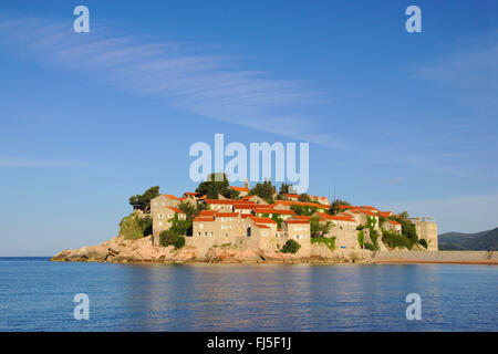 Ilet und Hotel resort Sveti Stefan, Montenegro Stockfoto