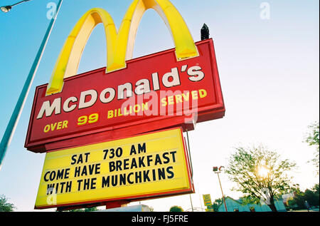 LIBERAL, KS-18 Juni: Die Munchkins auf dem Wizard of Oz Festival in liberalen, Kansas auf 18. Juni 2005. Stockfoto