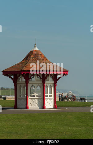 Der östlichen Promenade und Edwardian Shelter, Bexhill-on-Sea, East Sussex, England Stockfoto