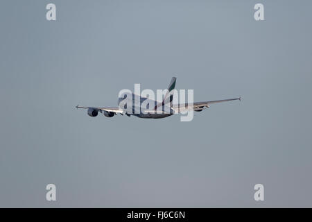 Emirates A380 nach dem Start, München, Oberbayern, Deutschland, Europa. Stockfoto