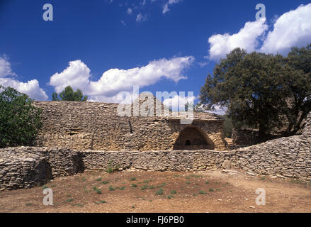 Village des Bories Stein Hütten landwirtschaftliche Gebäude in der Nähe von Gordes Vaucluse Provence Frankreich Stockfoto