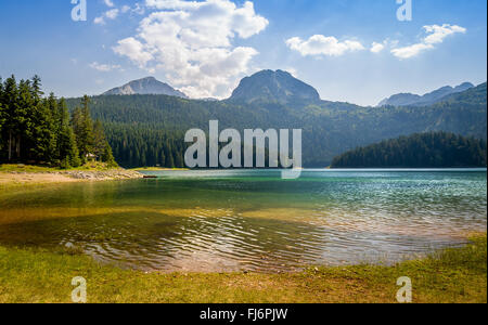 Schwarzer See im Durmitor National park Stockfoto