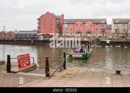 Exeter Quay - Butts Fähre - eine handbetriebene Fußgänger Seilfähre, die den Fluss Exe durchquert Stockfoto