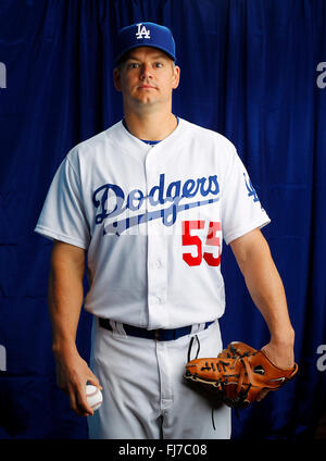 Glendale, AZ, USA. 27. Februar 2016. GLENDALE, AZ -FEB 27, 2015 - | Los Angeles Schwindler Krug Joe Blanton. | Während Foto-Tag bei den Dodgers Camelback Ranch-Glendale Frühling Schulungseinrichtung fotografiert. (K.c. Alfred / San Diego Union-Tribune © K.C. Alfred/U-T San Diego/ZUMA Draht/Alamy Live News Stockfoto