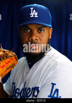 Glendale, AZ, USA. 27. Februar 2016. GLENDALE, AZ -FEB 27, 2015 - | Los Angeles Schwindler Krug Kenley Jansen. | Während Foto-Tag bei den Dodgers Camelback Ranch-Glendale Frühling Schulungseinrichtung fotografiert. (K.c. Alfred / San Diego Union-Tribune © K.C. Alfred/U-T San Diego/ZUMA Draht/Alamy Live News Stockfoto