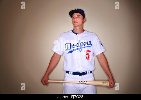Glendale, AZ, USA. 27. Februar 2016. GLENDALE, AZ -FEB 27, 2015 - | Los Angeles Dodgers Infielder Corey Seager. | Während Foto-Tag bei den Dodgers Camelback Ranch-Glendale Frühling Schulungseinrichtung fotografiert. (K.c. Alfred / San Diego Union-Tribune © K.C. Alfred/U-T San Diego/ZUMA Draht/Alamy Live News Stockfoto