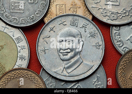 Münzen von Taiwan. Taiwan-Präsident Chiang Kai-Shek in Taiwan 10 Dollar Münze dargestellt. Stockfoto