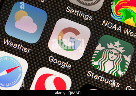 Google-app auf dem iPhone Bildschirm - USA Stockfoto