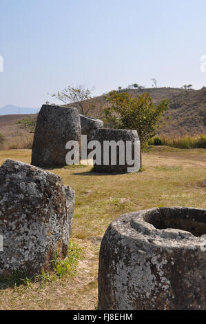 Plain of Jars: Monolithen Stein, Xieng Khuang Provinz, Laos, Südostasien Stockfoto