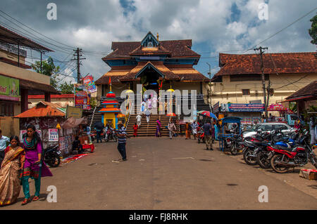 Aranmula Parthasarathy Tempel, Kerala, Indien, Asien Stockfoto