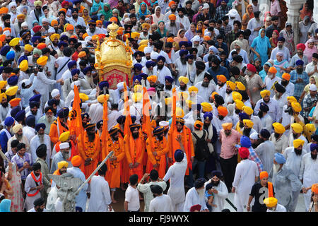 Anhänger mit Sänfte, Goldener Tempel, Amritsar, Punjab, Indien, Asien Stockfoto