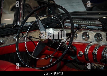 Kabine der Full-size Car Buick Super Roadmaster (vierte Generation), 1955. Stockfoto