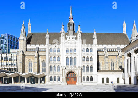 Das mittelalterliche Rathaus - Sitz der Stadtverwaltung in der Londoner City, zeigt die Fassade von George Dance 18. Stockfoto