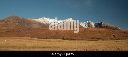 Schneebedeckten Cullins von Glen spröde Stockfoto