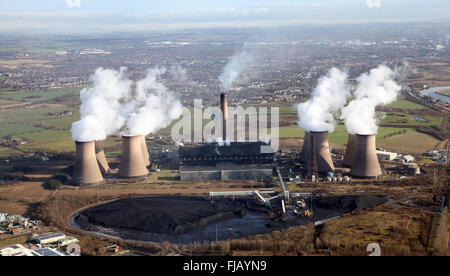 Luftaufnahme von Fiddlers Ferry Kraftwerk in der Nähe von Widnes, Cheshire, UK Stockfoto