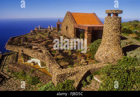 Restaurant, entworfen von Cesar Manrique in El Mirador De La Peña, El Hierro, Kanarische Inseln, Spanien, Europa Stockfoto