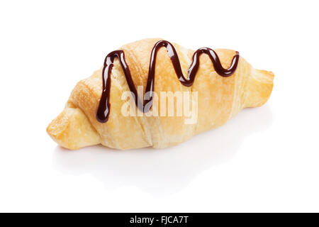 Frische Croissant mit Schokolade. Isoliert auf weißem Hintergrund Stockfoto