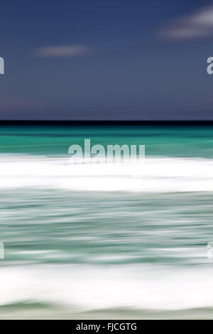 Abstrakte Strand, mit langer Belichtung und Kamera Bewegung in Pennington Bay auf Kangaroo Island, South Australia, Australien gemacht. Stockfoto