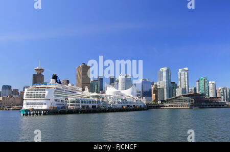 Kreuzfahrt Schiff "Norwegian Pearl" in Kanada Platz Cruise Ship Terminal, Vancouver, BC, Kanada. Stockfoto