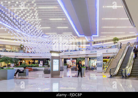 ATLANTA - 19. Januar 2016: Atlanta International Airport, Inneneinrichtung, GA. Florida Stockfoto