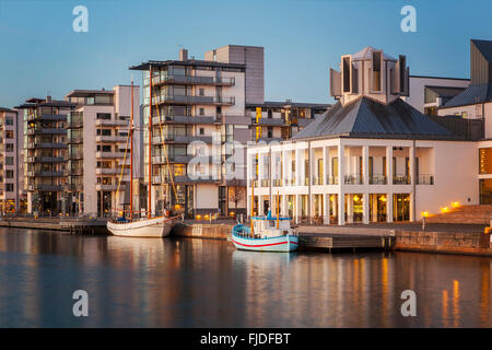 HELSINGBORG, SCHWEDEN - 16. FEBRUAR 2016. Dunkers Art Museum und Galerie, befindet sich an der Uferpromenade in Helsingborg Stadtzentrum entfernt. Stockfoto