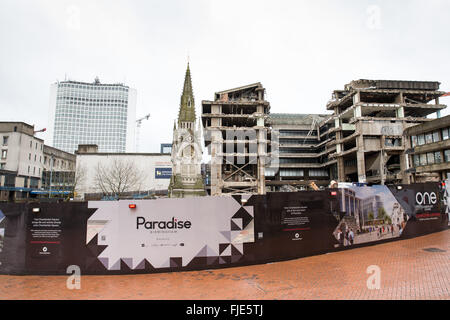 Abbruch von Birmingham Bibliothek und Paradise Circus in Vorbereitung auf neue Bauarbeiten zu beginnen. Stockfoto