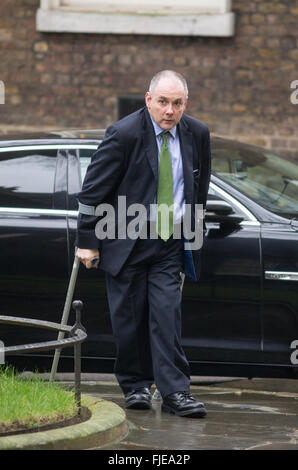 Robert Halfon, Minister ohne Geschäftsbereich, kommt in der Downing Street, Kabinett zu besuchen Stockfoto