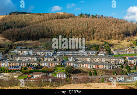 Cwmparc, eine alte Kohle-Bergbau-Dorf im Rhondda Tal, Südwales an einem sonnigen Februartag Stockfoto