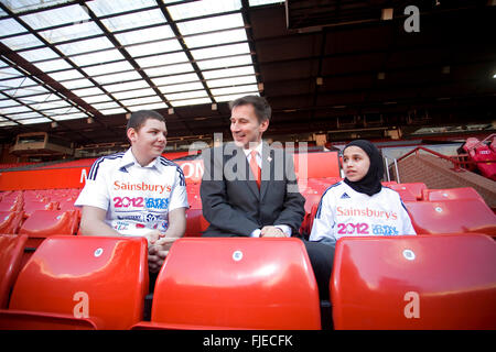 Gesundheitsminister Jeremy Hunt fotografiert an Altes Trafford Manchester Stockfoto