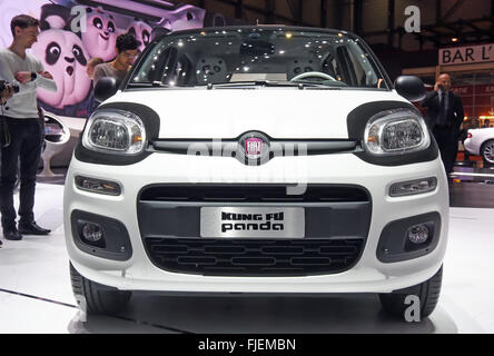 Genf, Schweiz. 2. März 2016. Der Fiat Panda Kung Fu wird während der zweiten Pressetag in Genf, Schweiz, 2. März 2016 auf der Genfer Motor Show vorgestellt. Die Show wird für die Öffentlichkeit vom 03. bis 13. März 2016 offen. Foto: ULI DECK/Dpa/Alamy Live-Nachrichten Stockfoto