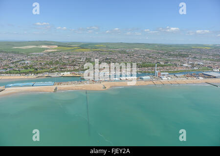 Eine Luftaufnahme des Shoreham Hafen in West Sussex Stockfoto